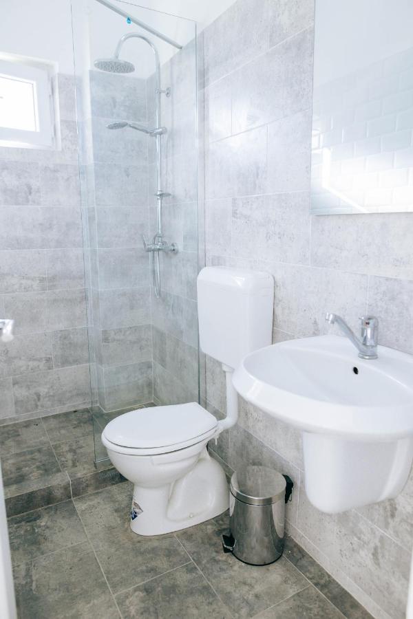 Neva Apartments Făgăraş Dış mekan fotoğraf