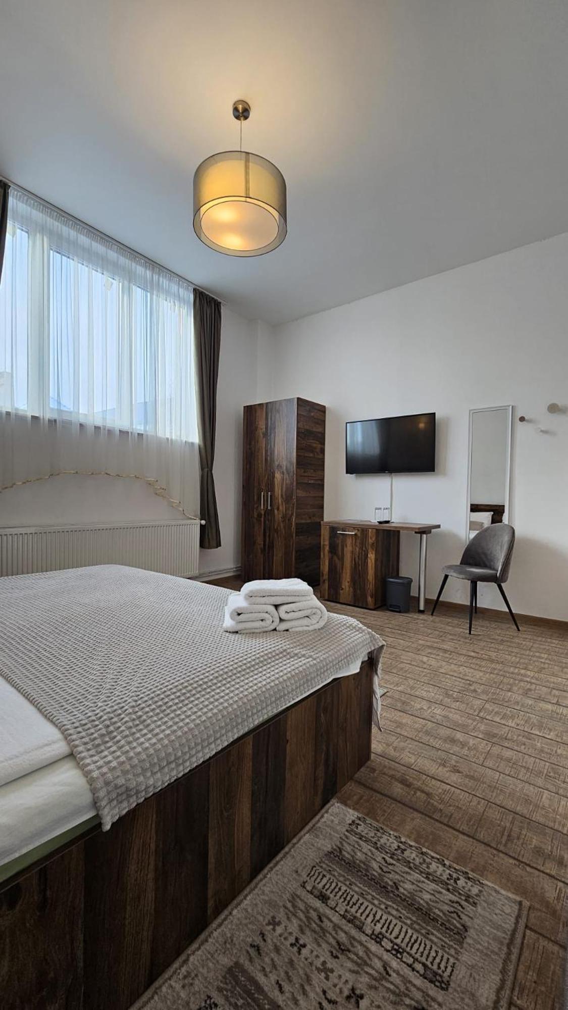 Neva Apartments Făgăraş Dış mekan fotoğraf